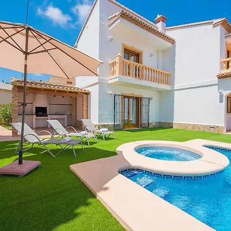 Fuster - Plusholidays * Ifach