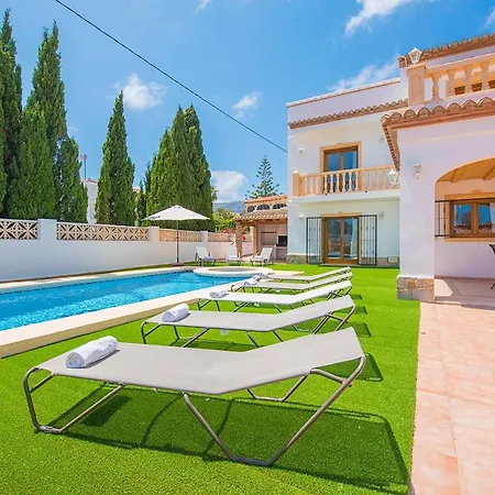 Fuster - Plusholidays * Ifach