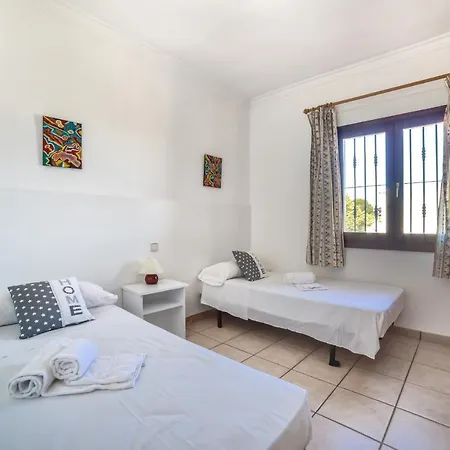 Fuster - Plusholidays Villa *