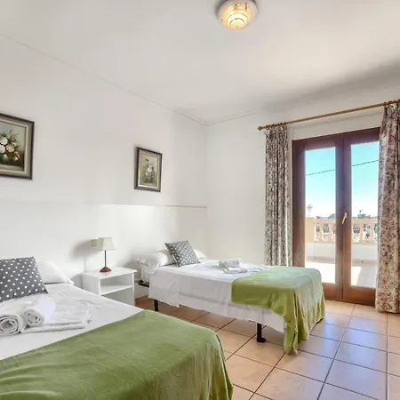 Fuster - Plusholidays * Ifach