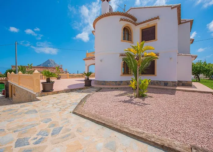 Fuster - Plusholidays * Ifach