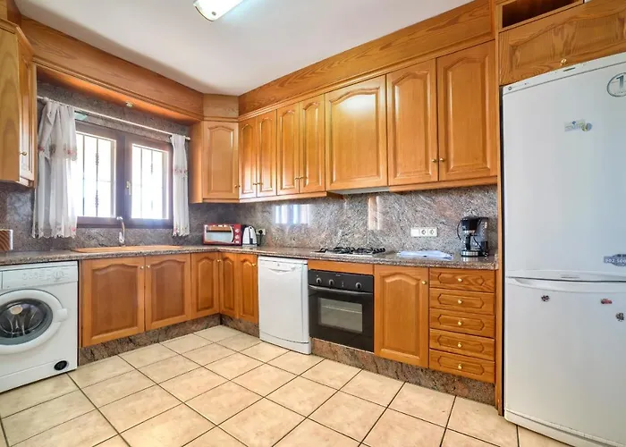 Villa Fuster - Plusholidays *