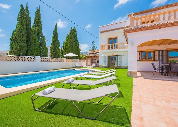 Fuster - Plusholidays * Ifach