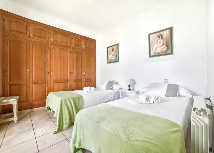 Fuster - Plusholidays Ifach